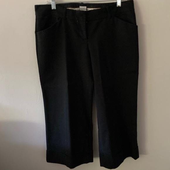 Talula Babaton Aritzia black capri pants sz 10 - Picture 1 of 4